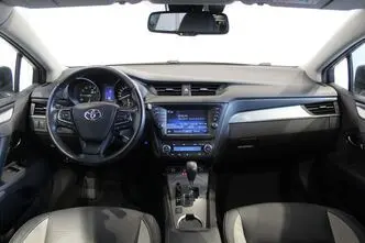 Toyota Avensis, 1.8, 108 kW, bensiin, automaat, esivedu