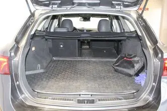 Toyota Avensis, 1.8, 108 kW, bensiin, automaat, esivedu