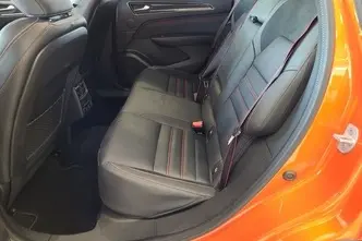 Renault Arkana, 1.6, 105 kW, гибрид, автомат, передний привод