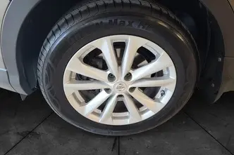 Nissan Qashqai, 1.2, 85 kW, bensiin, automaat, esivedu