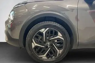 Citroën C4, 1.2, 96 kW, petrol, automatic, front-wheel drive
