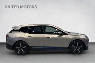 BMW iX, 240 kW, elekter, automaat, nelikvedu
