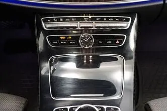 Mercedes-Benz E 220, 2.0, 143 kW, diisel, automaat, nelikvedu