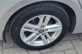 Toyota Corolla, 1.8, 72 kW, hübriid, automaat, esivedu