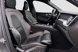 Volvo XC60, 2.0, 145 kW, diesel, automatic, four-wheel drive