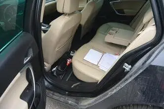 Opel Insignia, 2.0, 125 kW, дизель, автомат, передний привод
