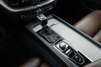 Volvo XC60, 2.0, 140 kW, diisel, automaat, nelikvedu