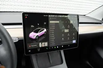 Tesla Model Y, 378 kW, electric, automatic, four-wheel drive