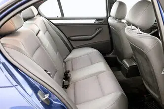 BMW 318, 2.0, 105 kW, бензин, автомат, задний привод