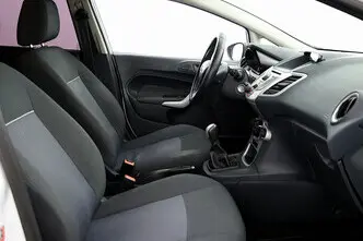 Ford Fiesta, 1.4, 52 kW, дизель, механическая, передний привод
