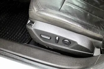 Opel Insignia, 2.0, 118 kW, diisel, automaat, nelikvedu