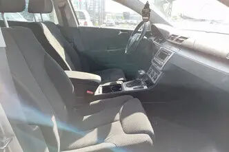 Volkswagen Passat, 1.8, 118 kW, bensiin, automaat, esivedu