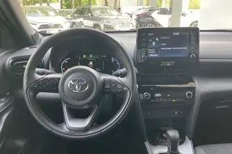 Toyota Yaris Cross, 1.5, 68 kW, hübriid, automaat, esivedu