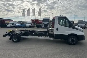 Iveco Daily, 3.0, 129 kW, diesel, manual, rear-wheel drive