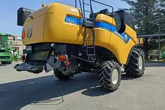 New Holland CX6090, 8.7, 220 kW, diisel, esivedu