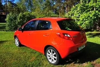 Mazda 2, 1.3, 55 kW, bensiin, manuaal, esivedu