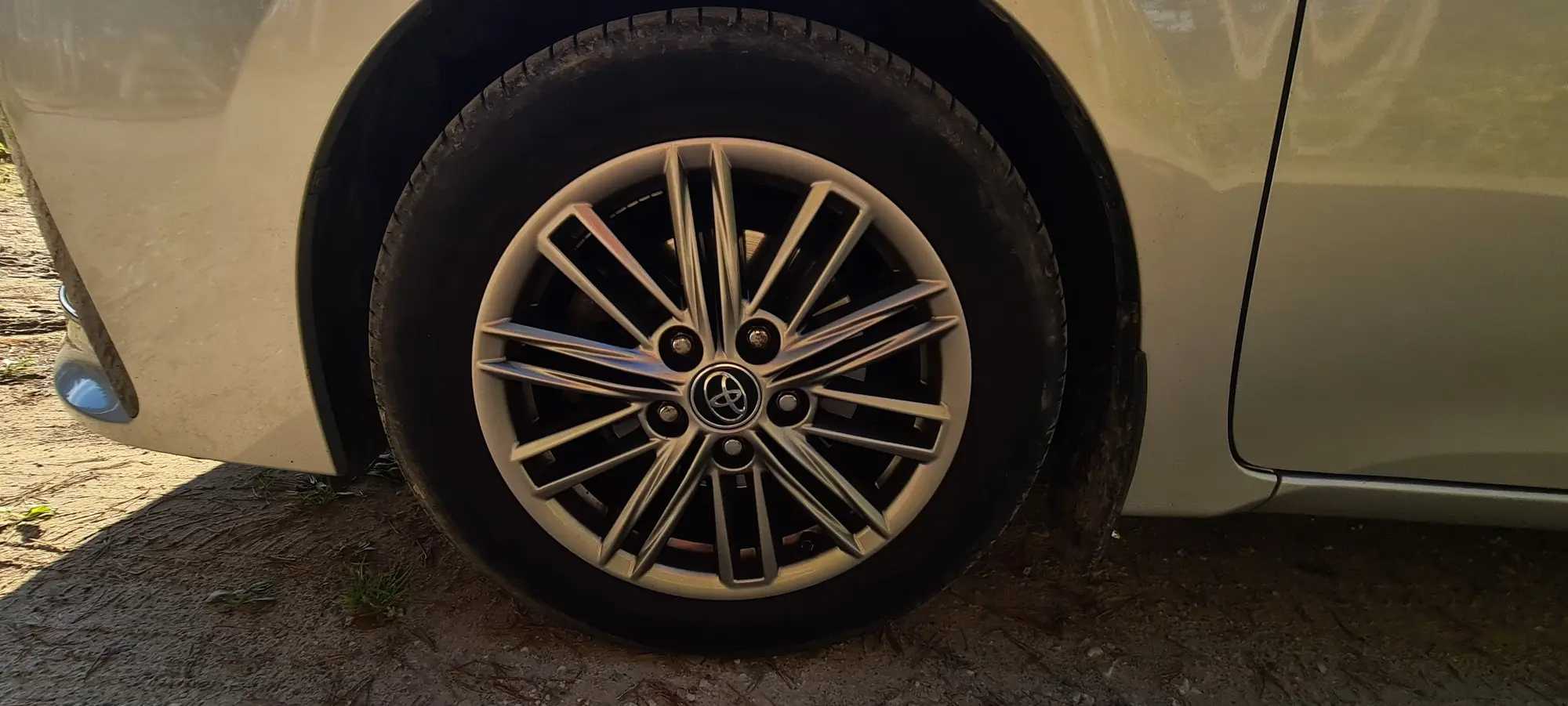 Toyota Corolla, 1.6, 97 kW, bensiin, automaat, esivedu