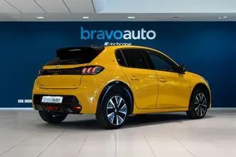 Peugeot 208, 1.2, 74 kW, bensiin, automaat, esivedu