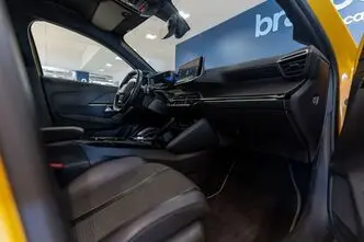 Peugeot 208, 1.2, 74 kW, bensiin, automaat, esivedu