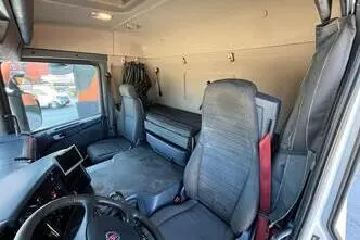 Scania P, 235 kW, diisel, manuaal