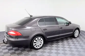 Škoda Superb, 1.8, 160 kW, petrol, automatic, front-wheel drive