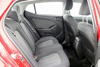 Kia Optima, 2.0, 121 kW, petrol, manual, front-wheel drive