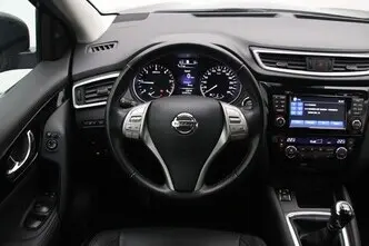 Nissan Qashqai, 1.5, 81 kW, diesel, manual, front-wheel drive