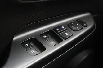 Hyundai Kona, 1.0, 88 kW, bensiin, manuaal, esivedu