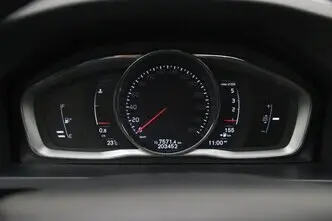 Volvo V60, 2.0, 110 kW, diisel, manuaal, esivedu