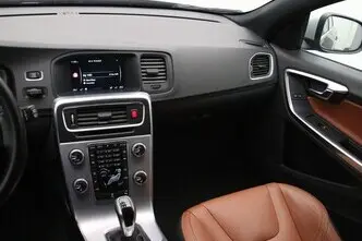 Volvo V60, 2.0, 110 kW, diisel, manuaal, esivedu