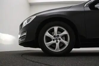 Volvo V60, 2.0, 110 kW, diisel, manuaal, esivedu