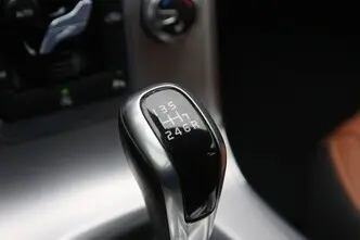 Volvo V60, 2.0, 110 kW, diisel, manuaal, esivedu