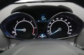 Ford Fiesta, 1.5, 70 kW, дизель, механическая, передний привод