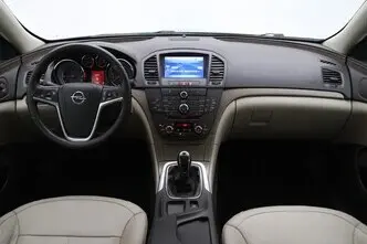 Opel Insignia, 1.6, 132 kW, petrol, manual, front-wheel drive