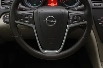 Opel Insignia, 1.6, 132 kW, petrol, manual, front-wheel drive