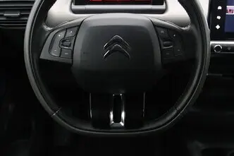 Citroën C4 Cactus, 1.6, 73 kW, diesel, manual, front-wheel drive