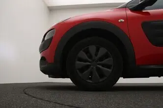 Citroën C4 Cactus, 1.6, 73 kW, diesel, manual, front-wheel drive