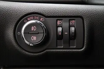 Opel Astra, 1.4, 103 kW, bensiin, automaat, esivedu