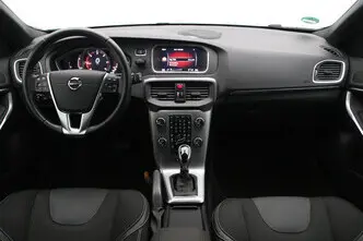 Volvo V40, 2.0, 110 kW, diisel, automaat, esivedu