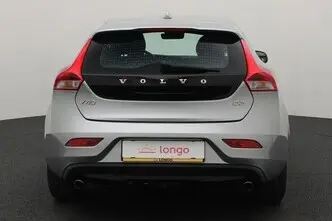 Volvo V40, 2.0, 110 kW, diisel, automaat, esivedu