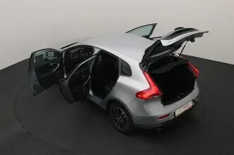 Volvo V40, 2.0, 110 kW, diisel, automaat, esivedu