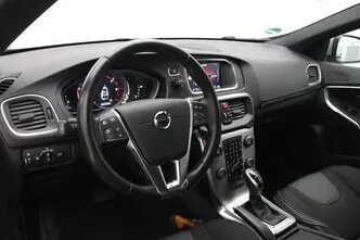 Volvo V40, 2.0, 110 kW, diisel, automaat, esivedu