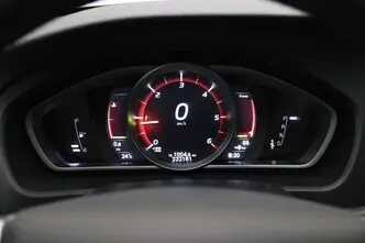 Volvo V40, 2.0, 110 kW, diisel, automaat, esivedu