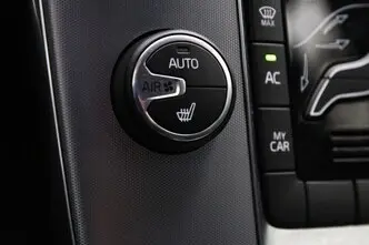 Volvo V40, 2.0, 110 kW, diisel, automaat, esivedu