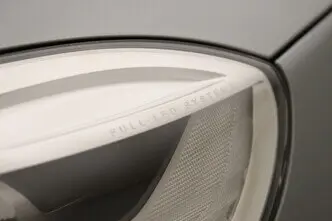 Volvo V40, 2.0, 110 kW, diisel, automaat, esivedu