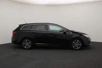 Toyota Avensis, 1.6, 82 kW, diisel, manuaal, esivedu