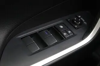 Toyota RAV4, 2.5, 131 kW, hübriid, automaat, esivedu