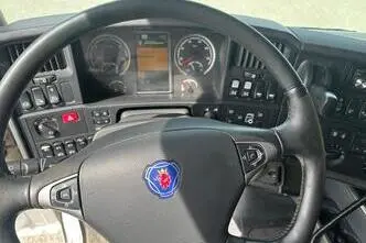 Scania R560, 412 kW, diisel, automaat