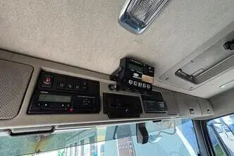 Volvo FM460 6x2 + CARRIER SUPRA 1250, 345 kW, diisel, automaat