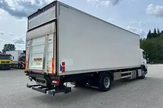 Volvo FM330 4X2 EURO6 + CARRIER + DOUBLE STOCK, 250 kW, diisel, automaat